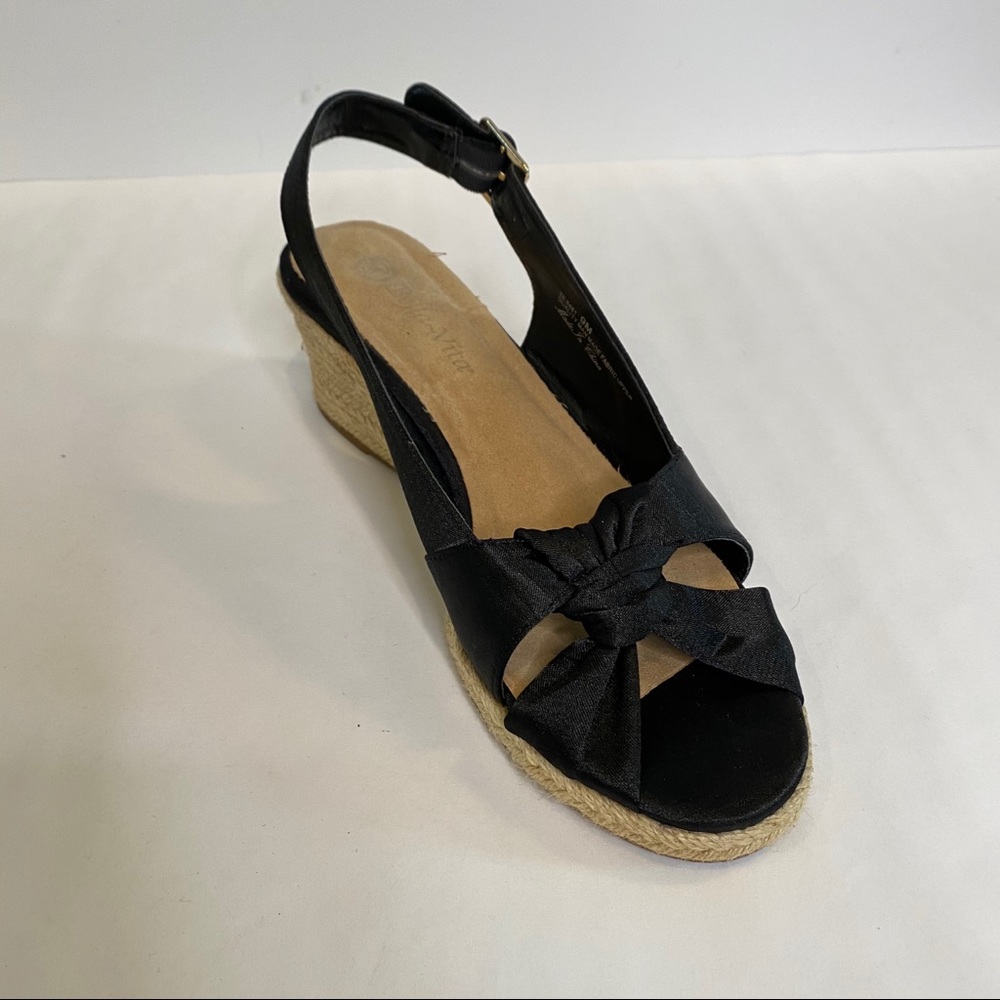 Black sligback espadrilles edge